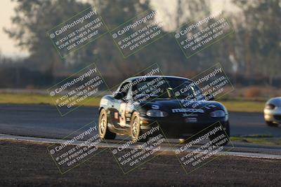 media/Jan-13-2024-CalClub SCCA (Sat) [[179f4822a7]]/Group 7/Sunset (Race)/